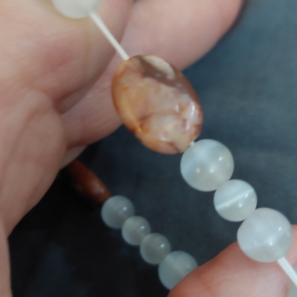 📣 LAST CALL📣 8" Handmade Selenite & Shiva Lingam stretch bracelet - Picture 7 of 9
